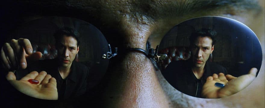 Input: Sunglasses Pill Reflection